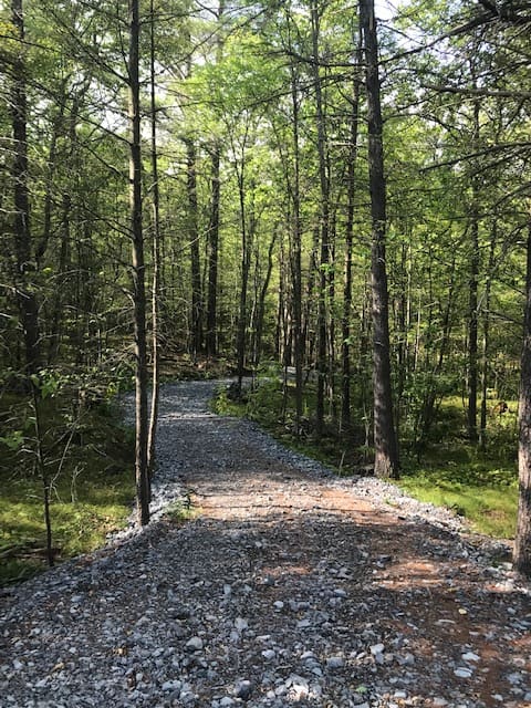 The start of the trail to the lake from the trailer/rv site