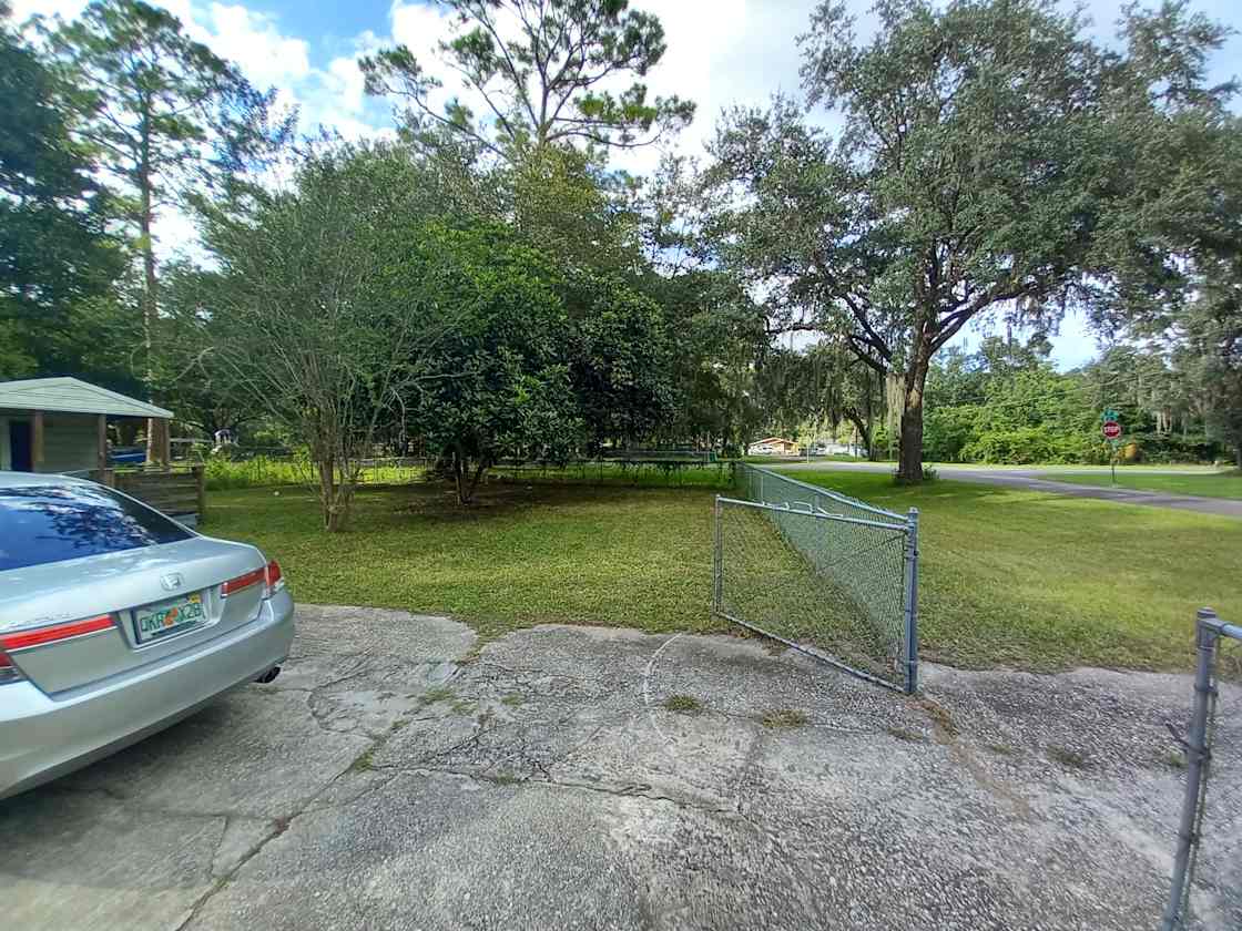 Alamo Rv rentals Hipcamp in Gainesville, Florida