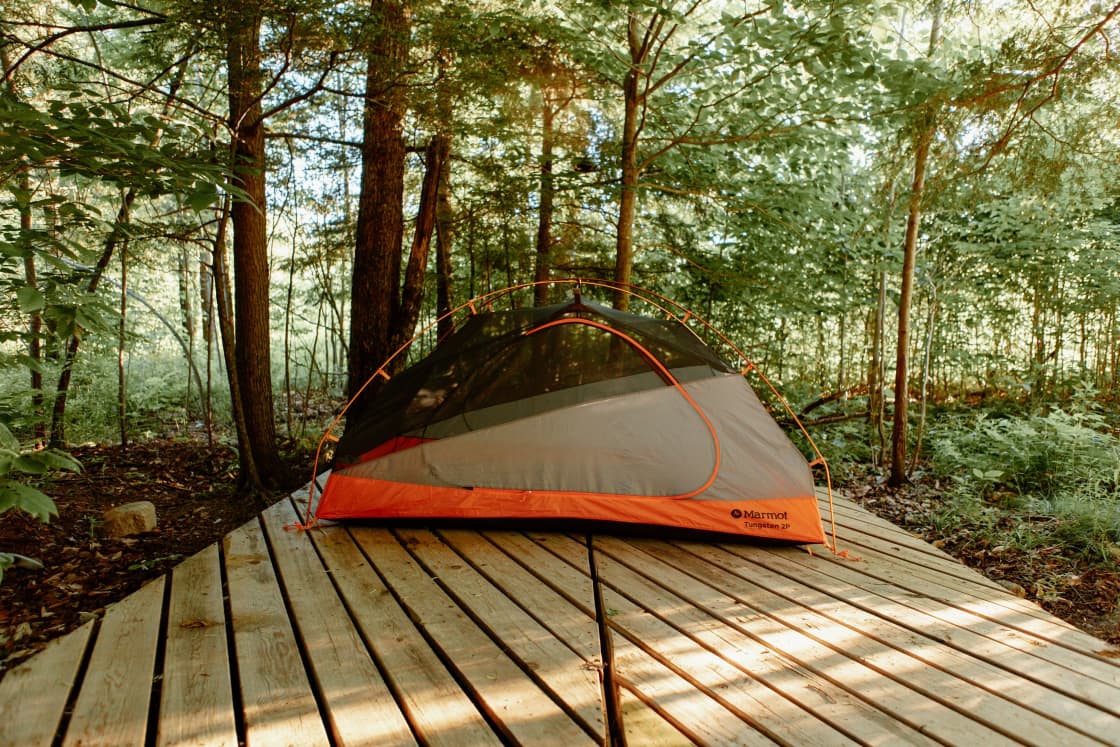 Large platform for your tent