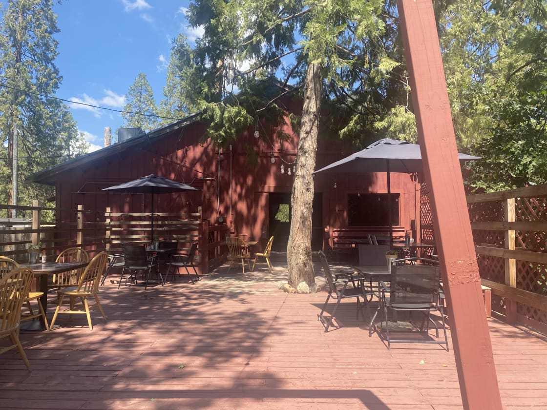 Pinehurst Lodge Bar and Grill
