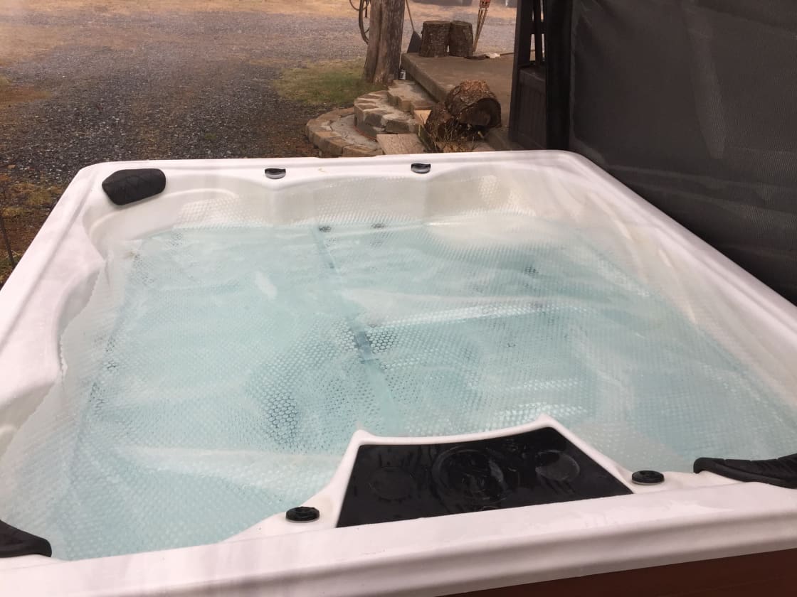 The hot tub is located next to the owner's home. Guests are welcome to use this at any time but must reserve and pay for a time slot. * Book this through the Extras *