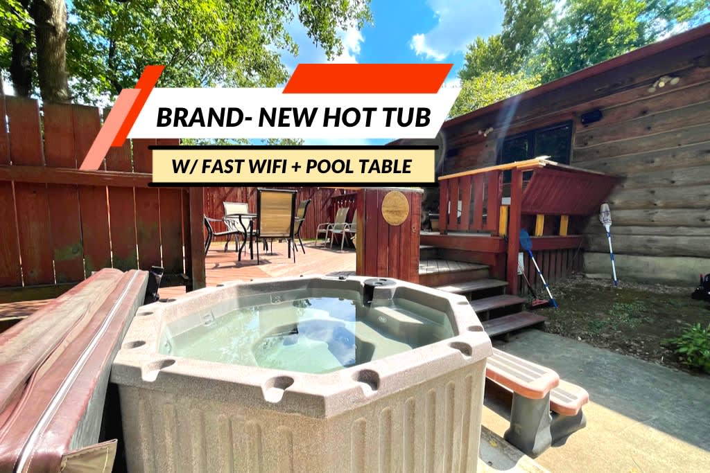 Enjoy being in nature, while relaxing in our hot tub. We also have fast wifi if you have remote work!