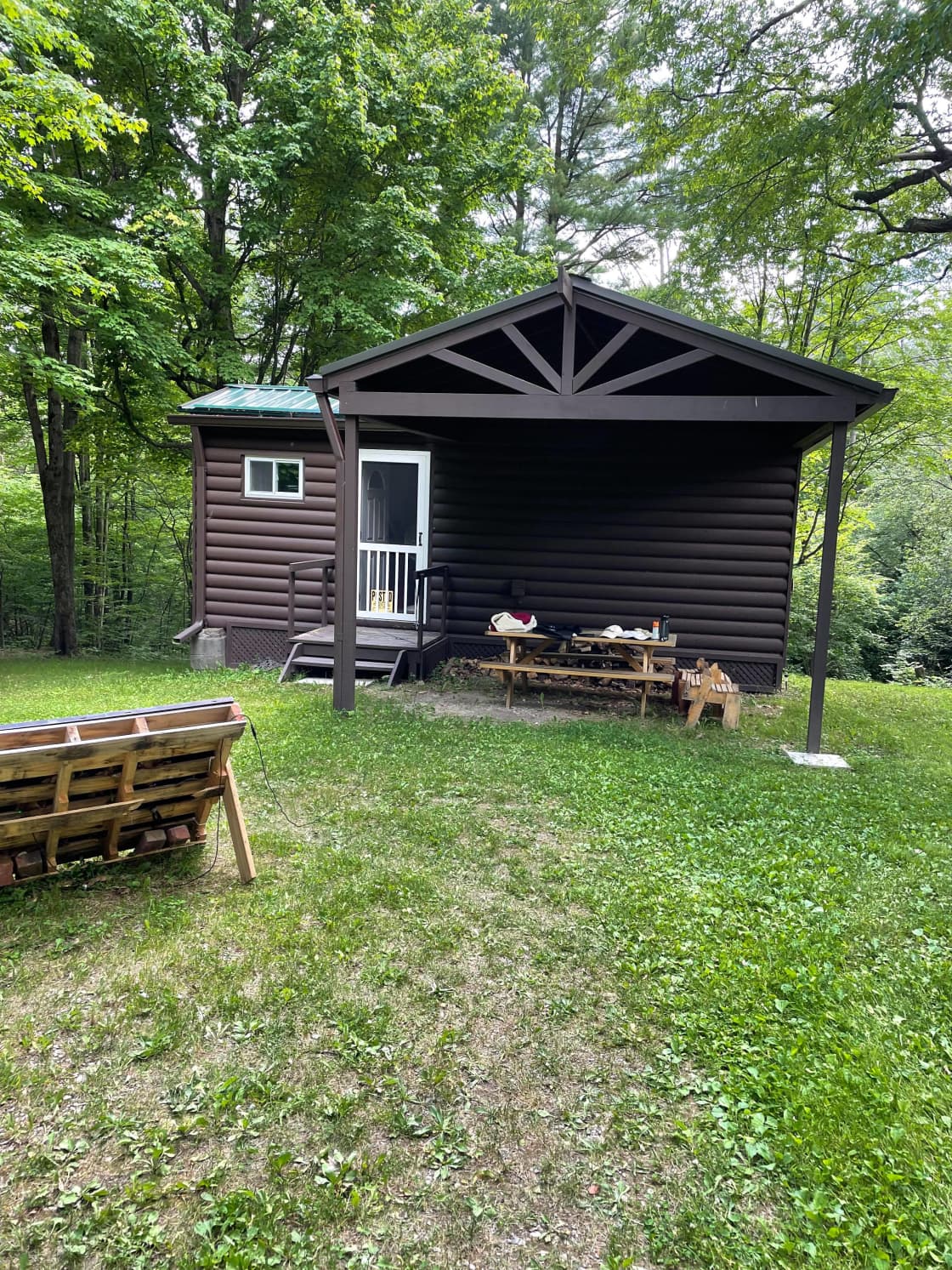 Front of Main Cabin with covered picnic table
