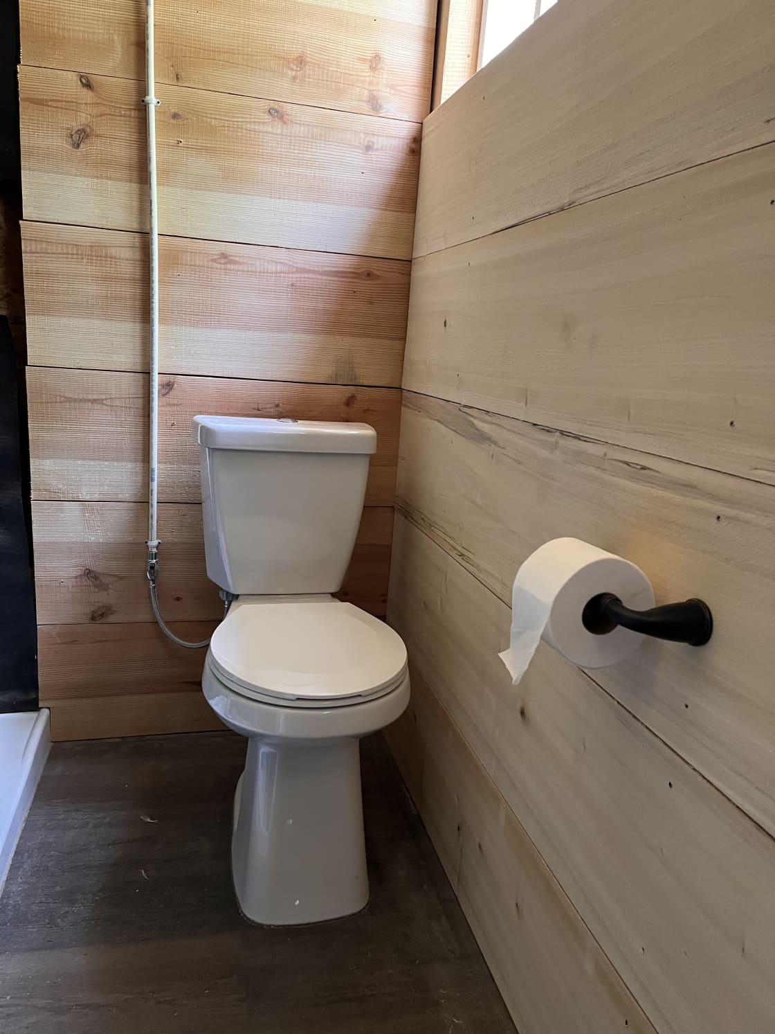 Yeah, that’s a real flush toilet no composting