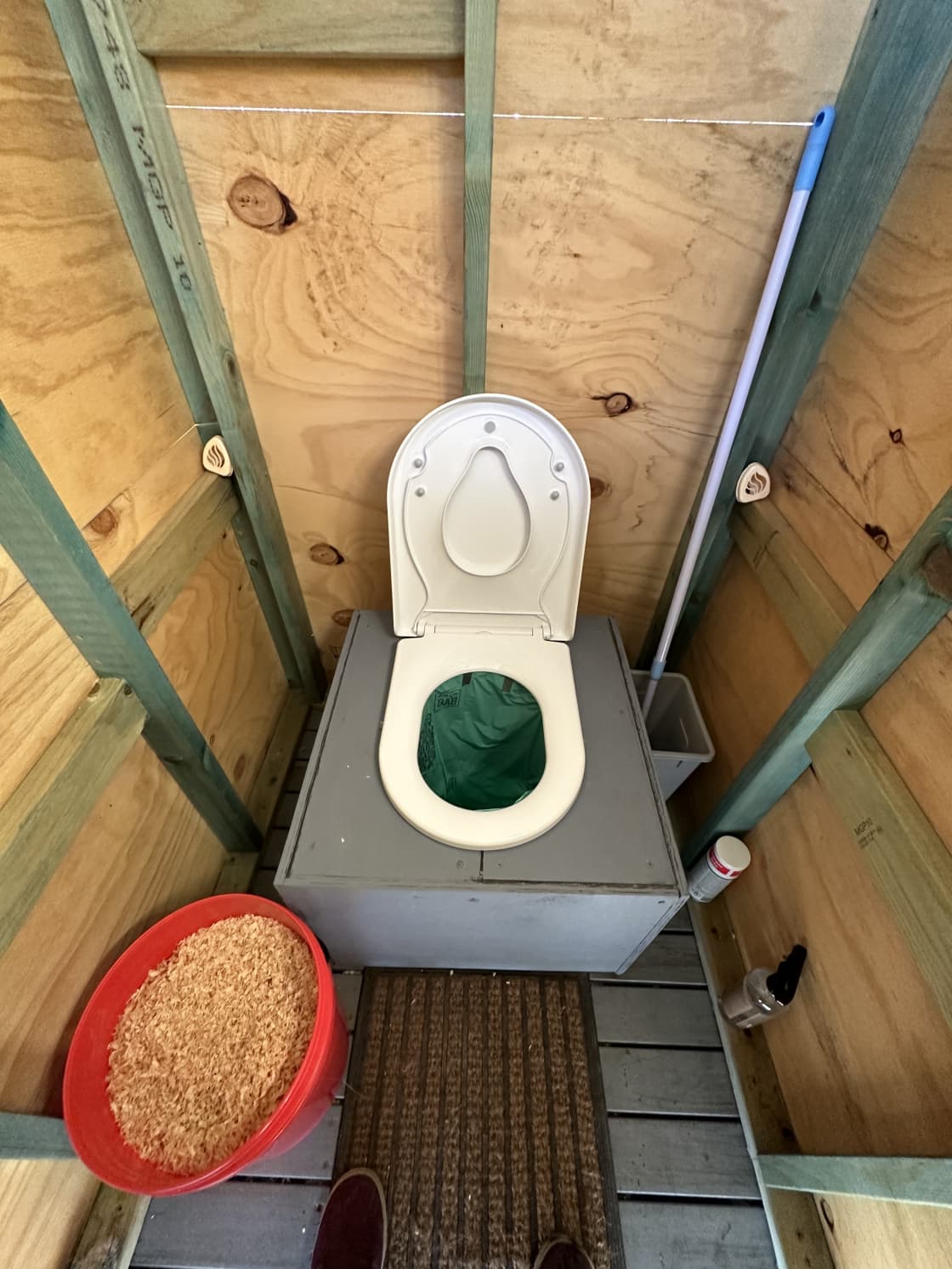 Very clean drop toilet 