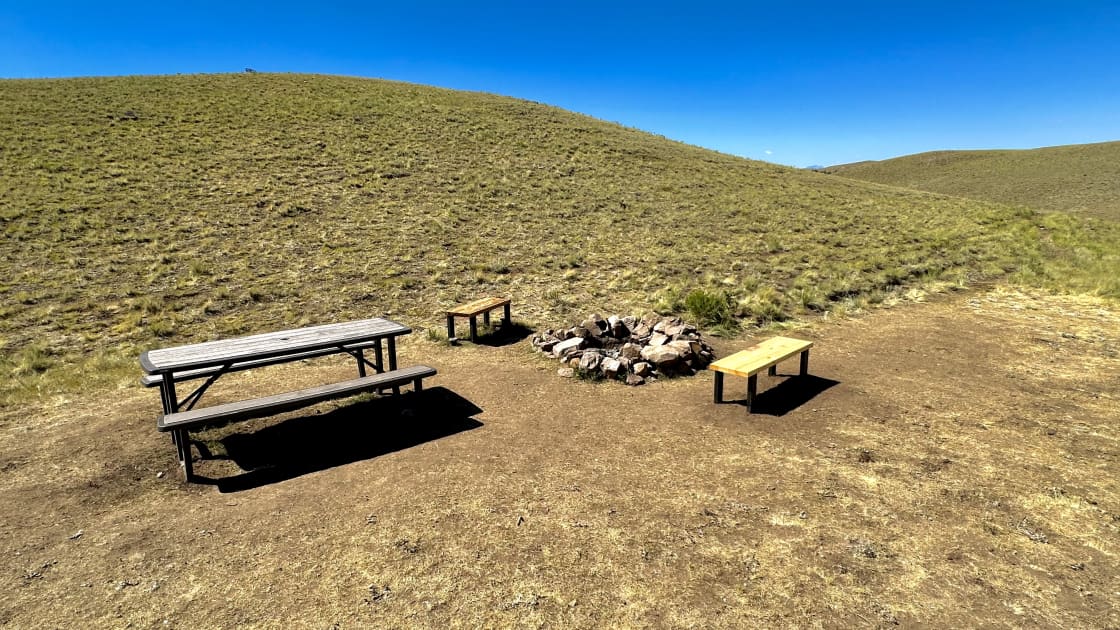 New Fire Pit Benches and 6ft Long Picnic Bench installed Summer 2023.