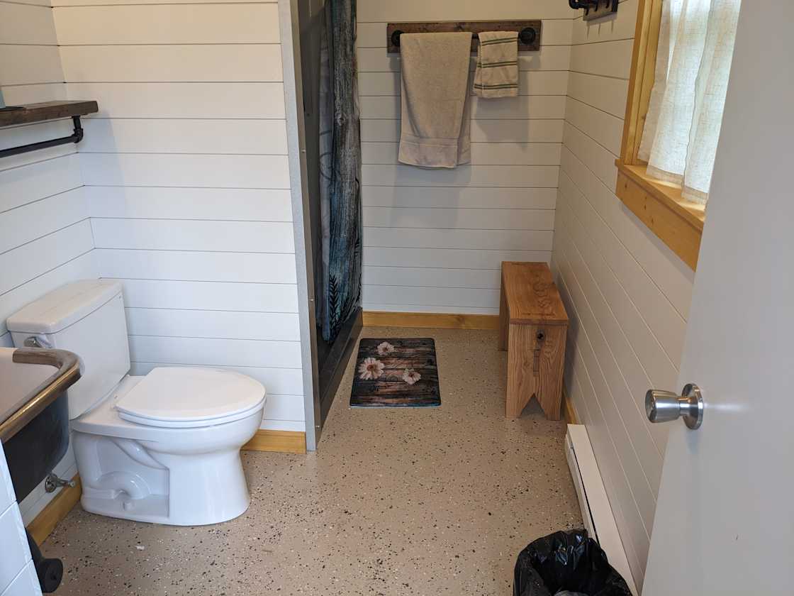 Greener Acres Hipcamp in Roan Mountain, Tennessee