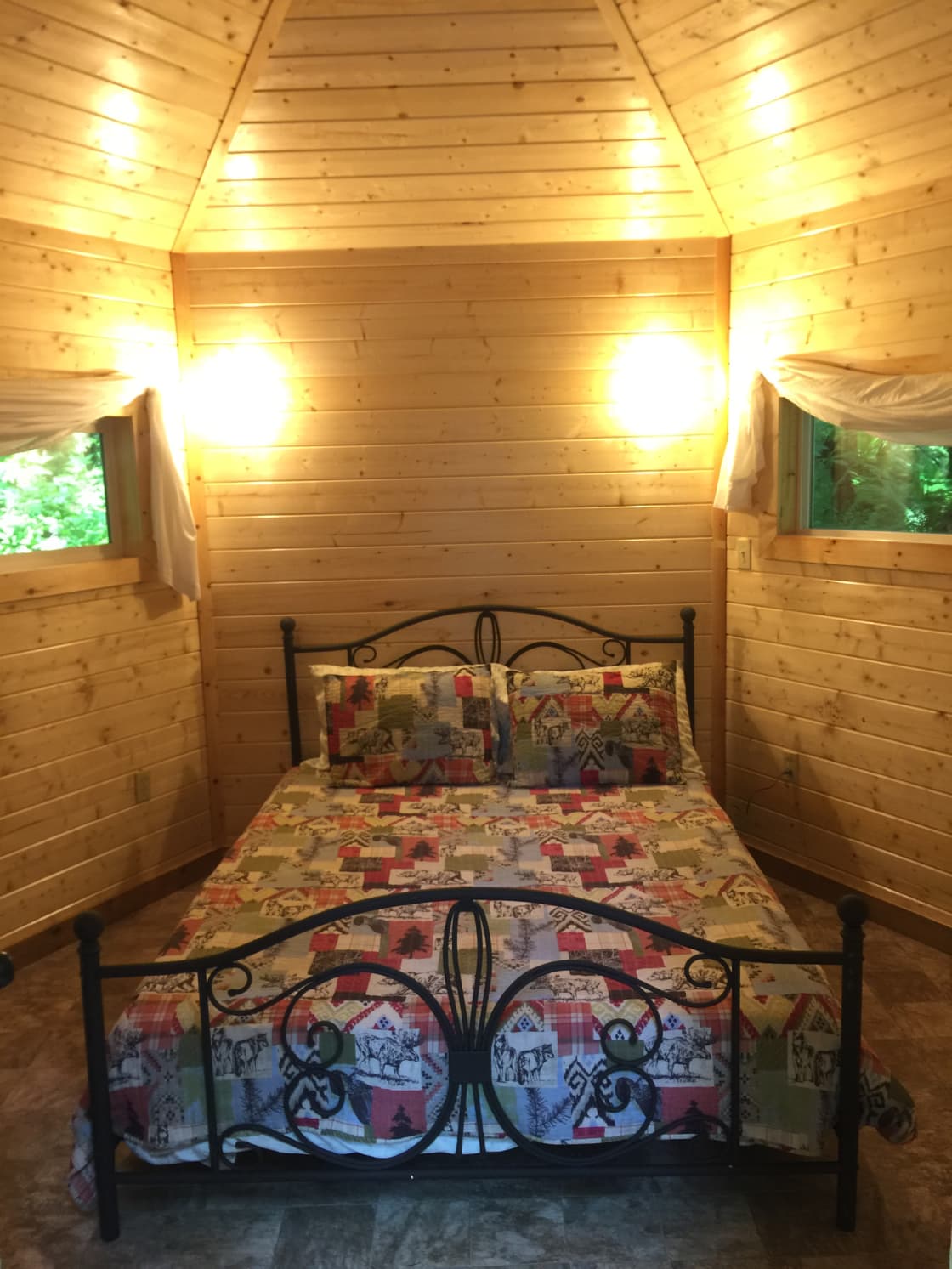 Alexanders Lodge Yurts
