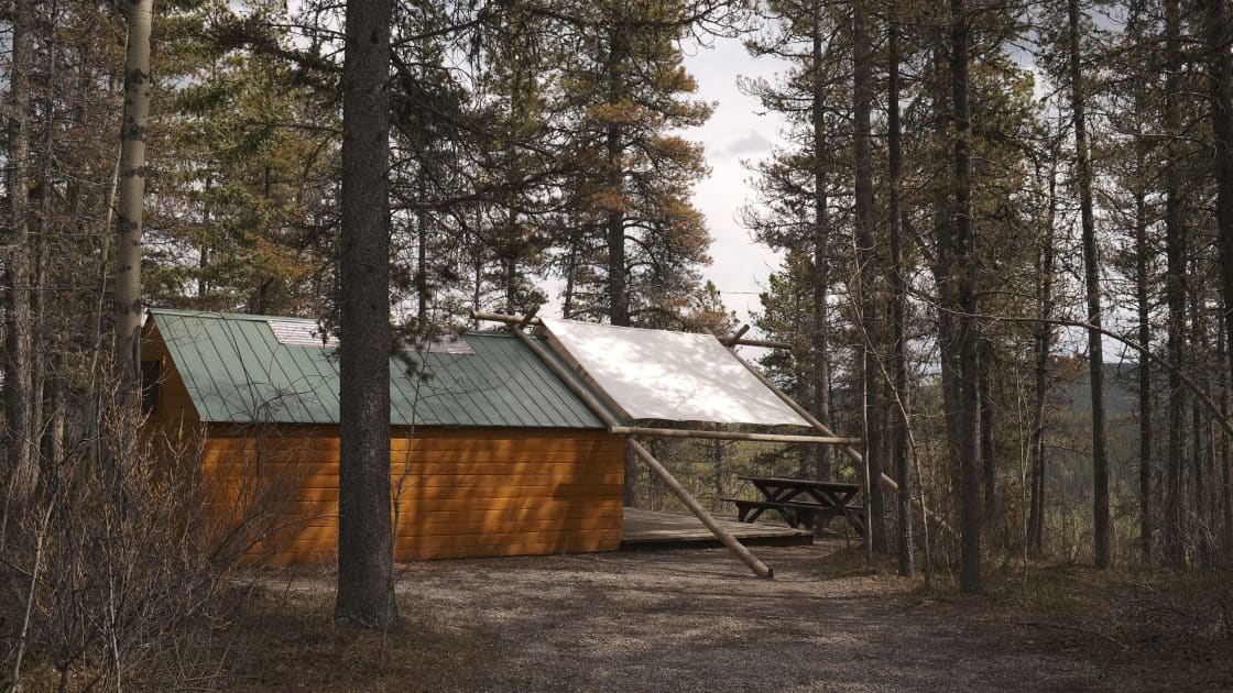 Trappers Hill Lodges & Campground