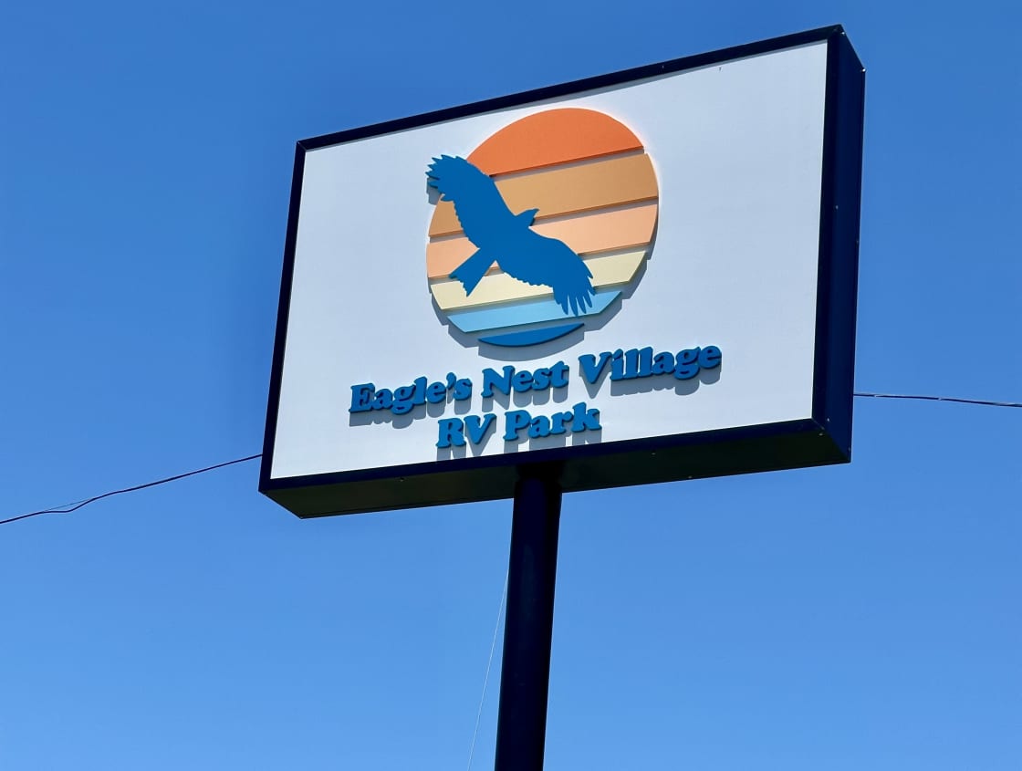 Eagle's Nest Village RV Park