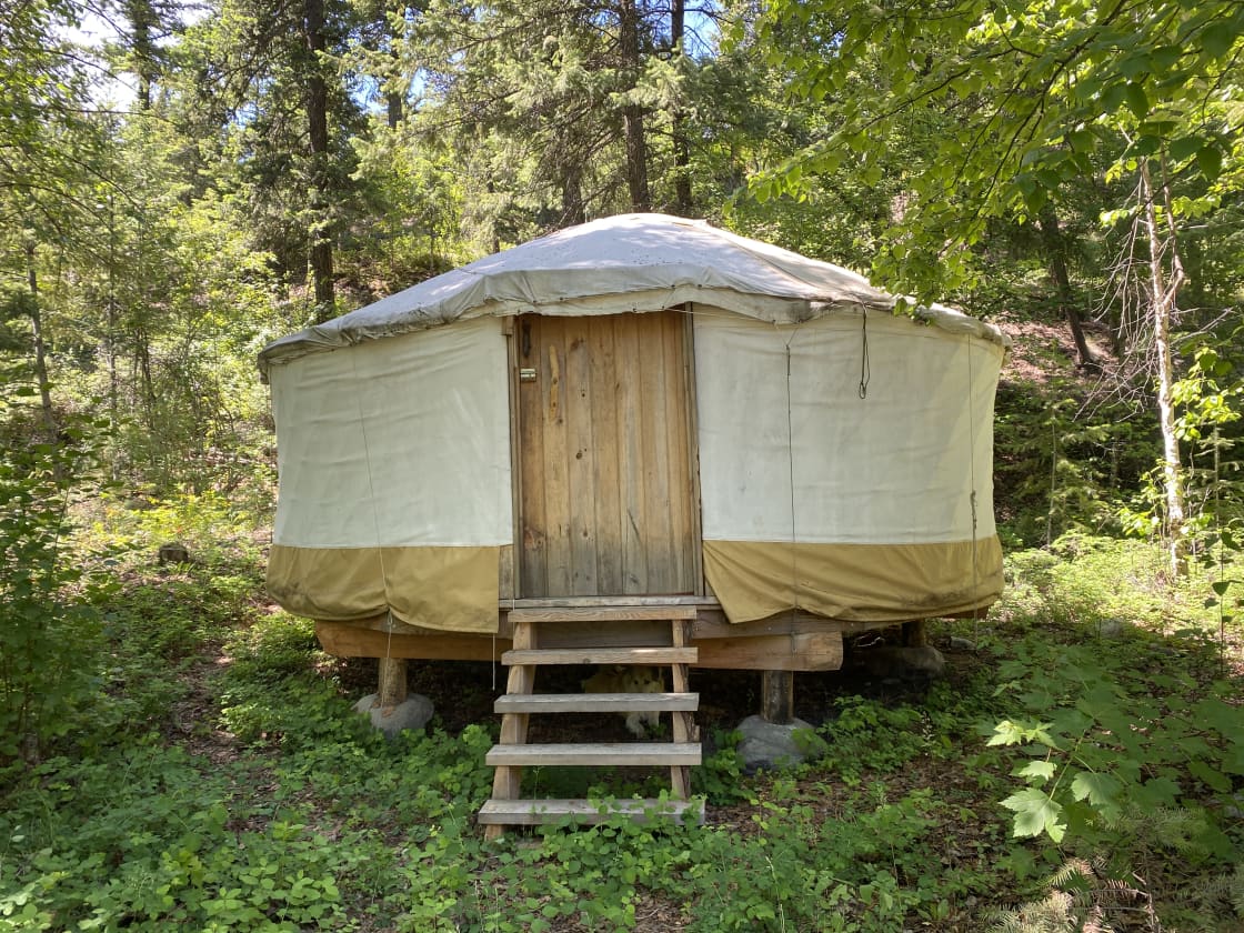 Deep Mountain Yurt And Camp Site