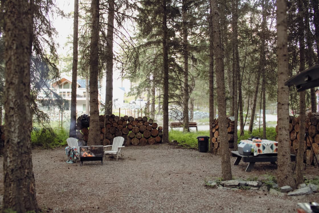 Spacious camp area for the family