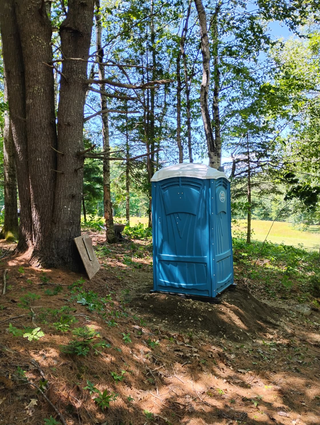 Round Tuit: Quiet Yurt On A Hill