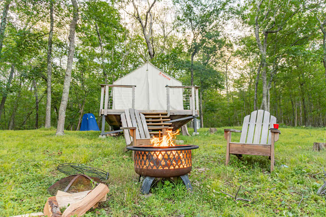 Sweet Hill Glamping
