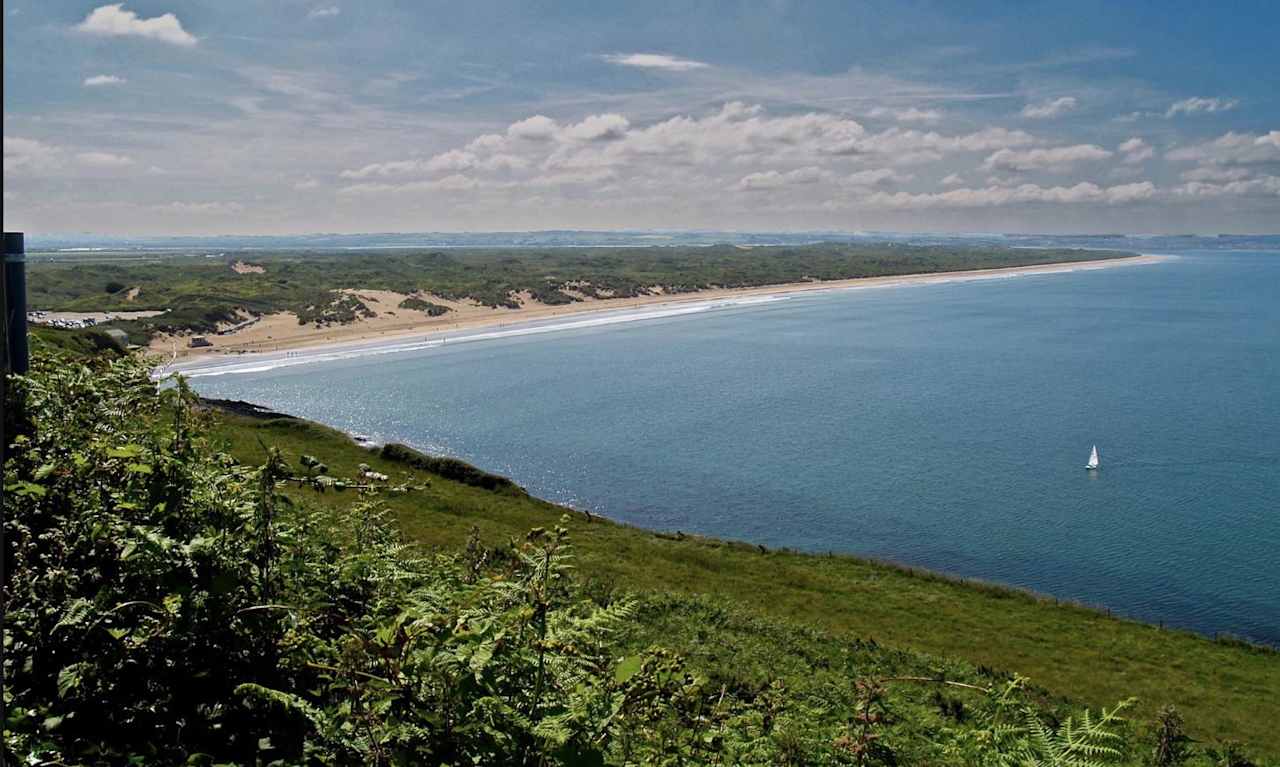 Secret Spot Camping - Nearby Saunton Beach.