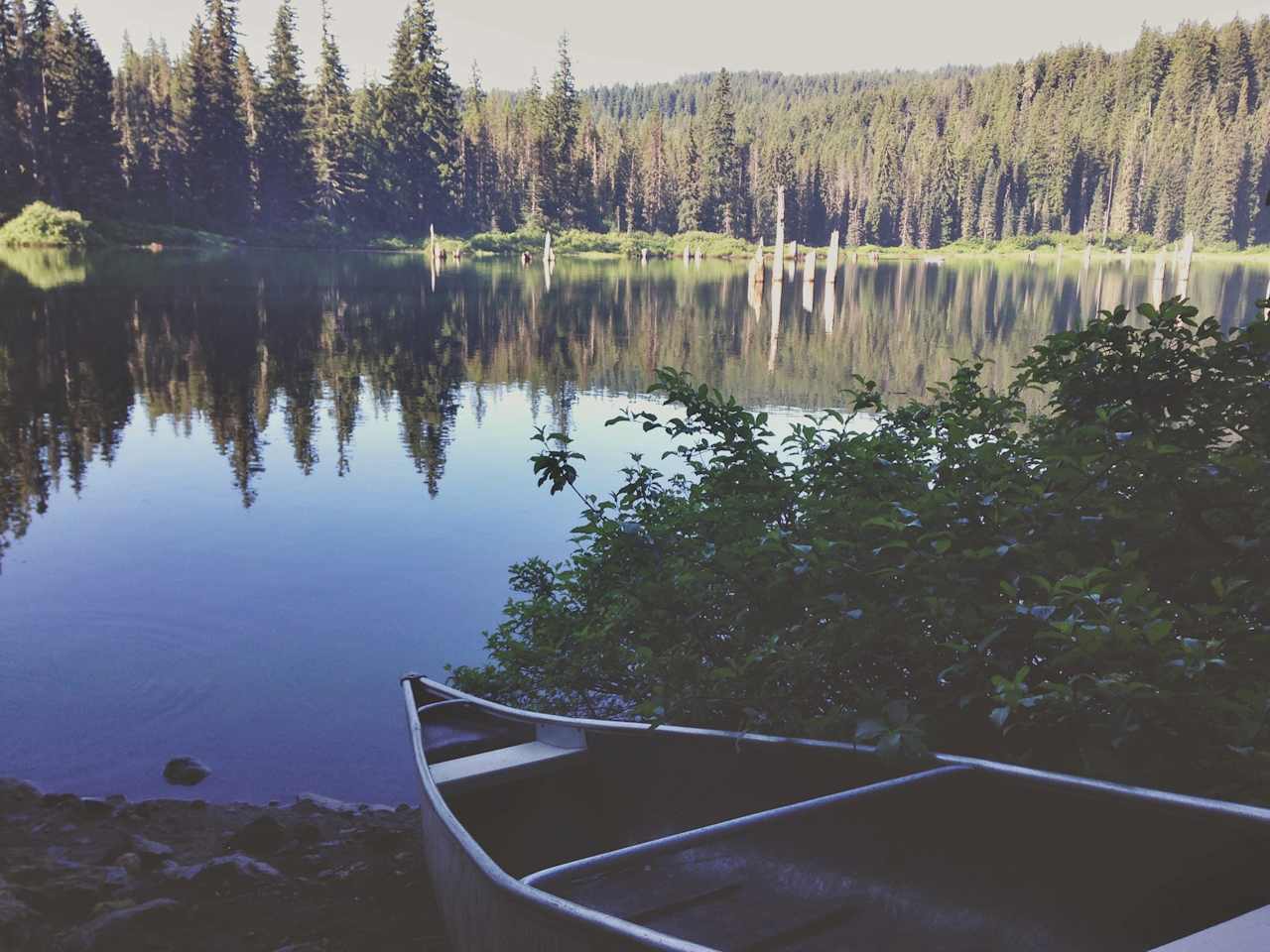 Still mornings on Goose Lake, WA