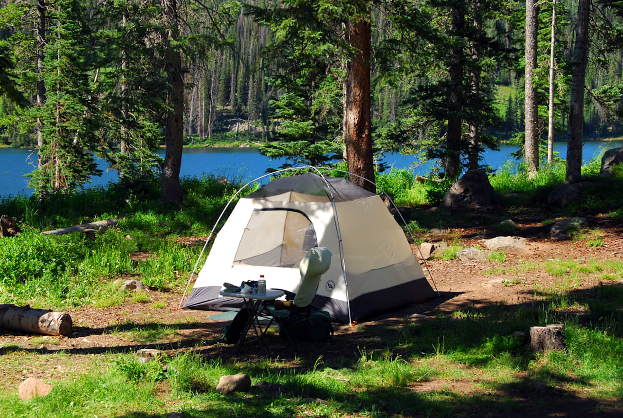 Cool set up right on the water!