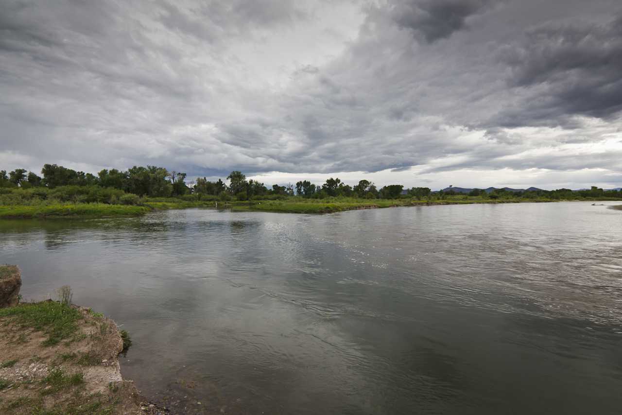 Missouri River Campground