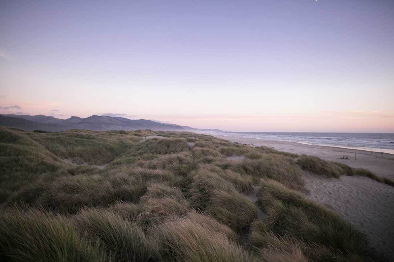 Nehalem Bay State Park. sunset on the beach.