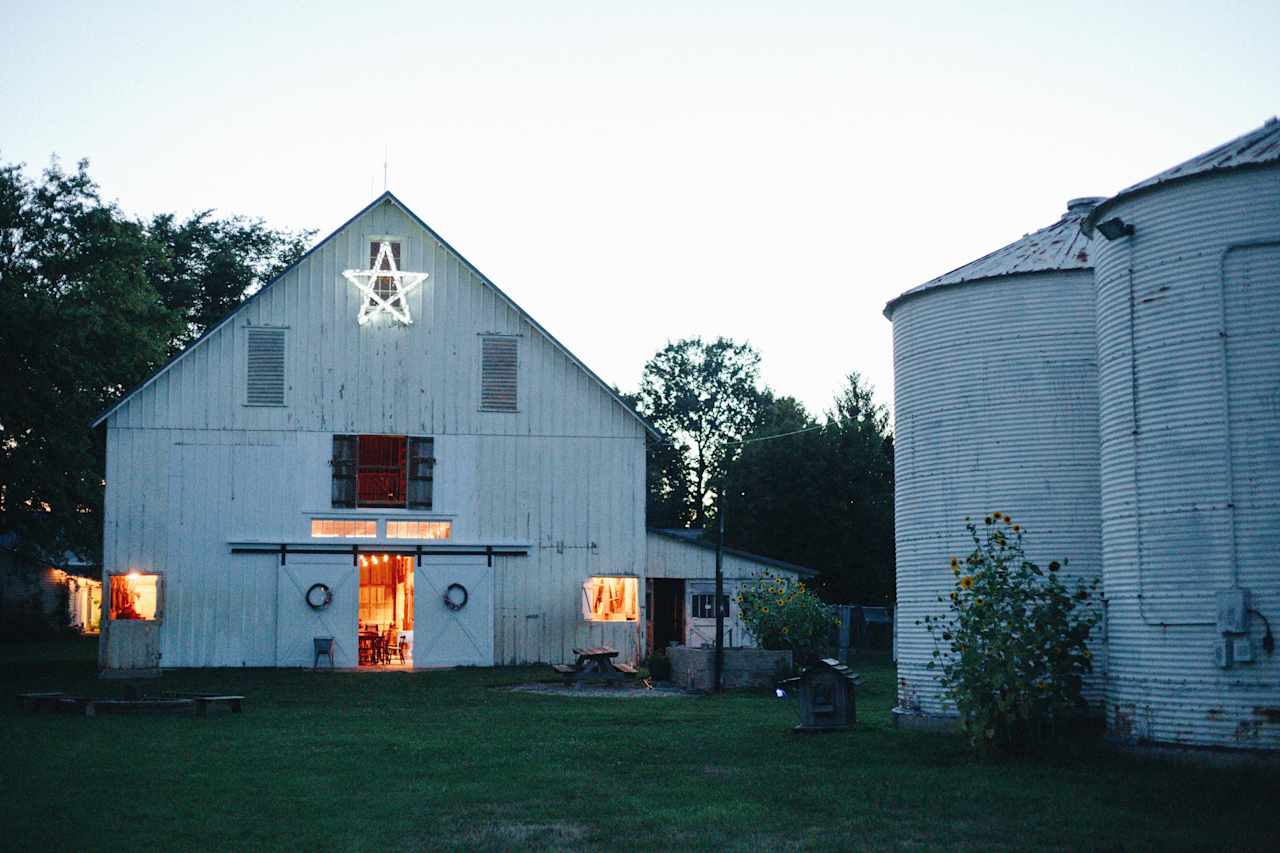 1912 Vintage Barn Experience