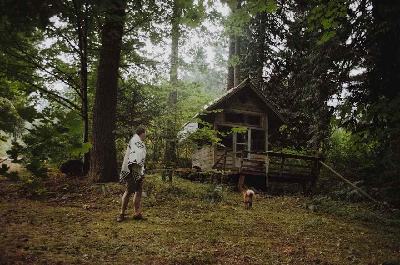 There is a small cabin behind the sauna, not to be used yet. 