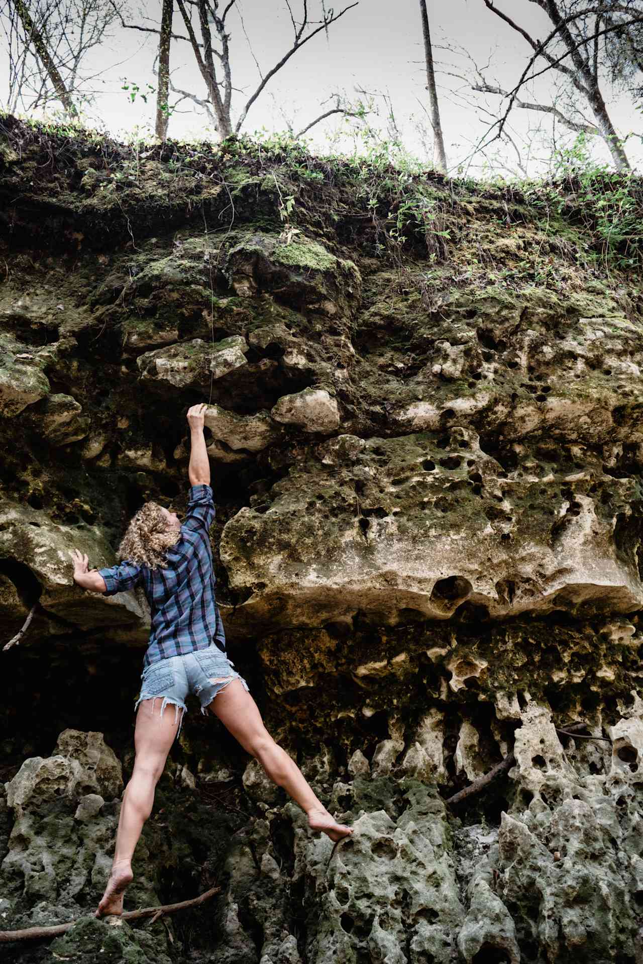 Minor bouldering a short walk from camp. Over the river!