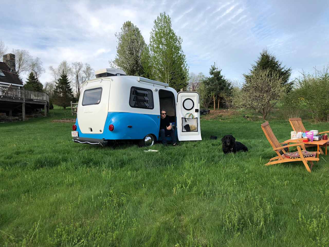 Fantastic location for both tent and small campers