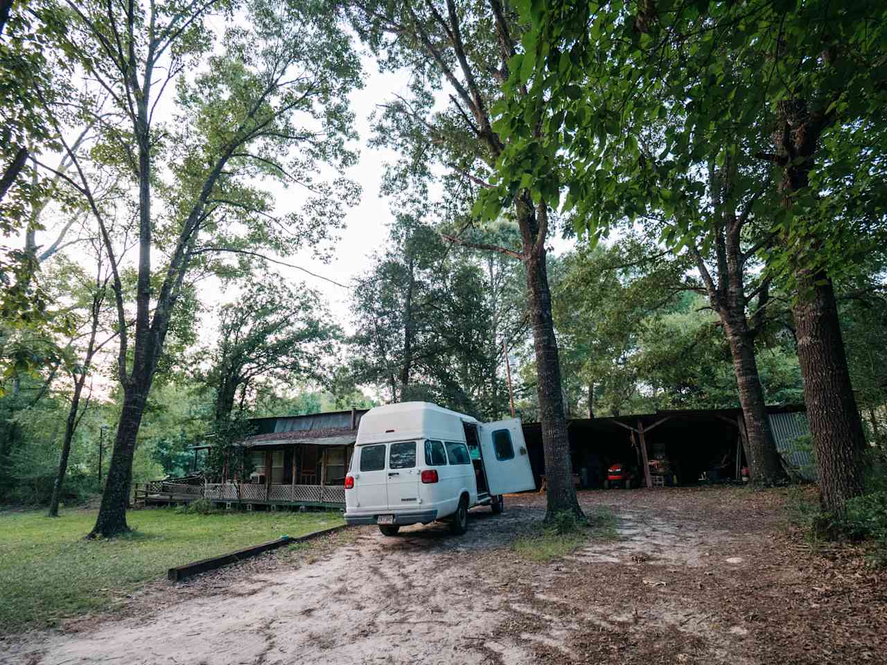 The parking was great, but the road is quite sandy, so make sure your car can handle that