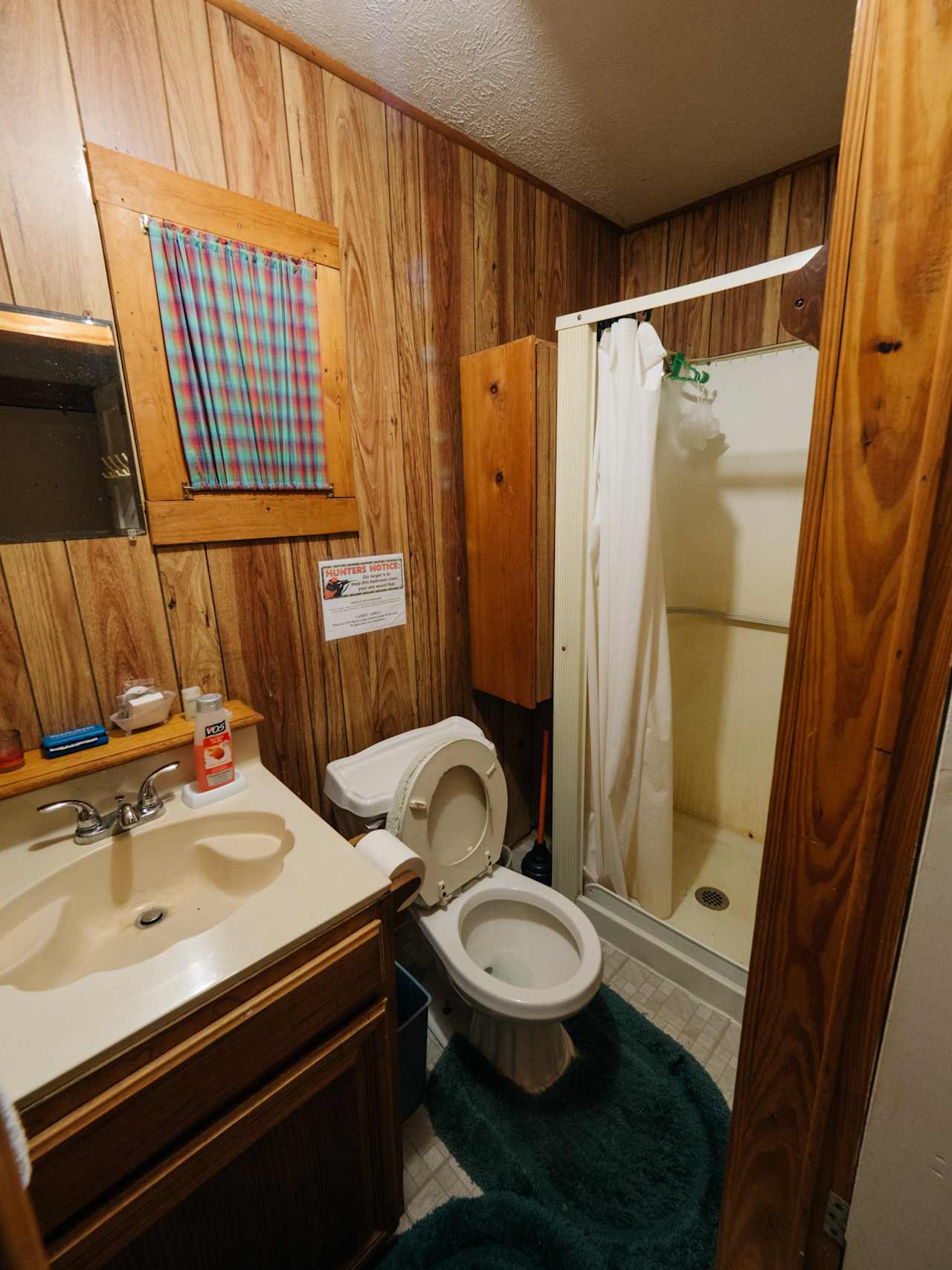 Hot water and fresh towels were waiting for us