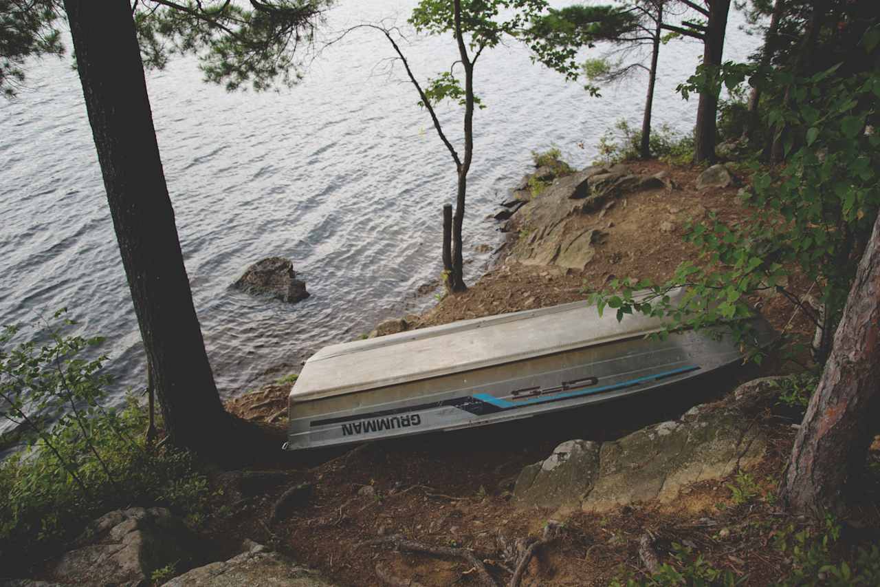 Expecting rain (that luckily never came), we flipped our boat on the rocky bank of the remote site.