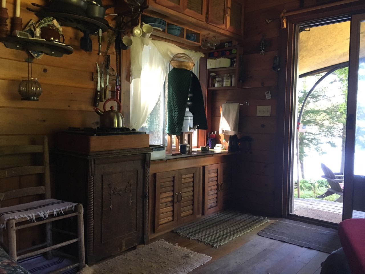 Inside the Ice House