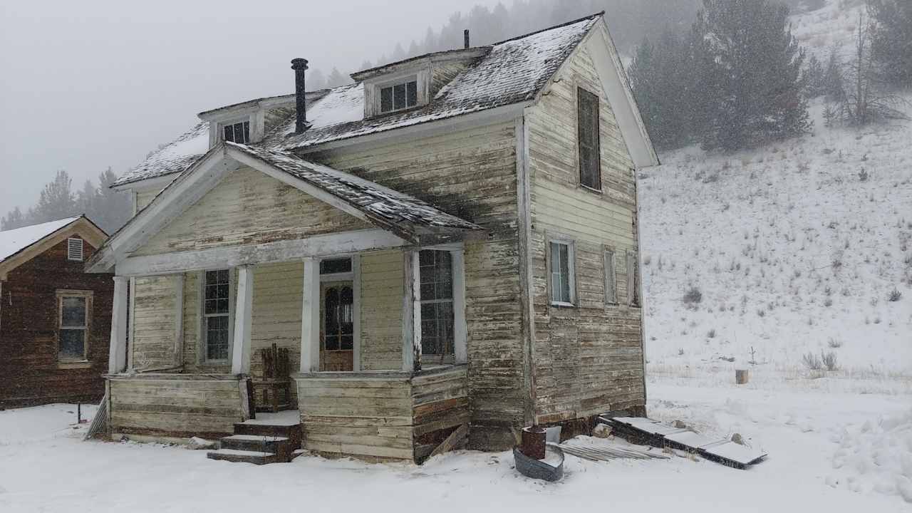 Gunslinger Gulch Ghost Town