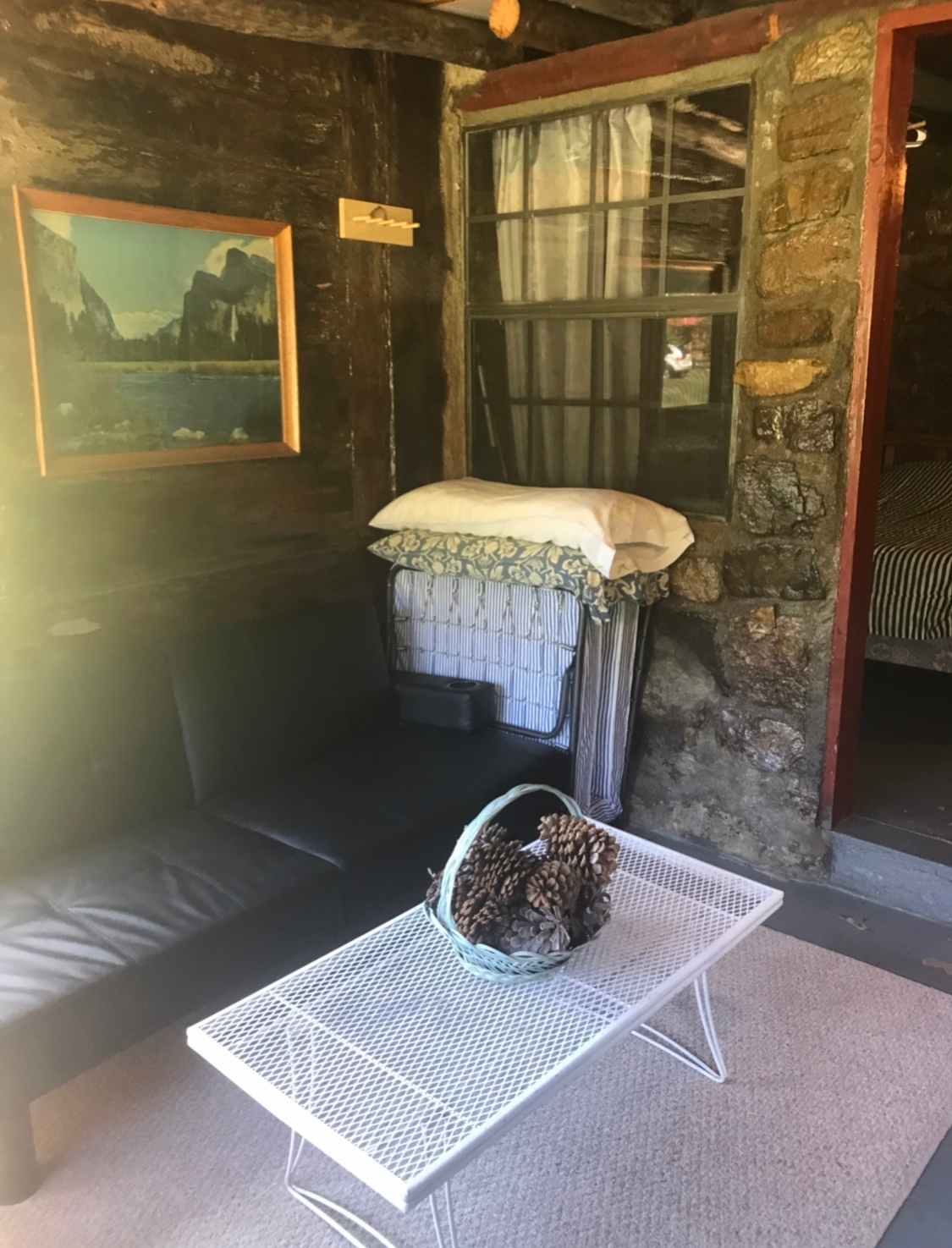 There is an futon & rollaway bed for extra guests. Fresh linen is kept in the chester drawers and comforters are under the small table in the living room. 