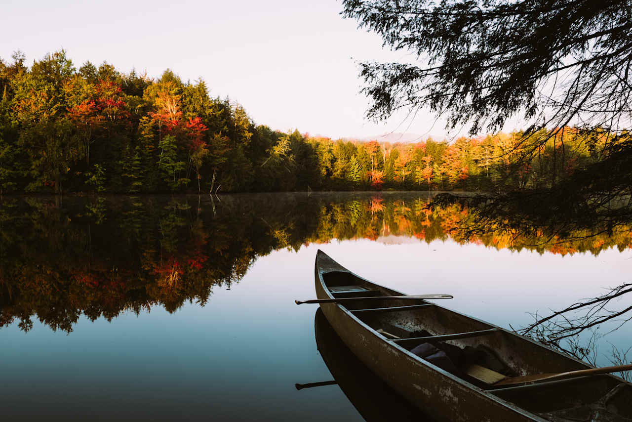 Morning on the lake