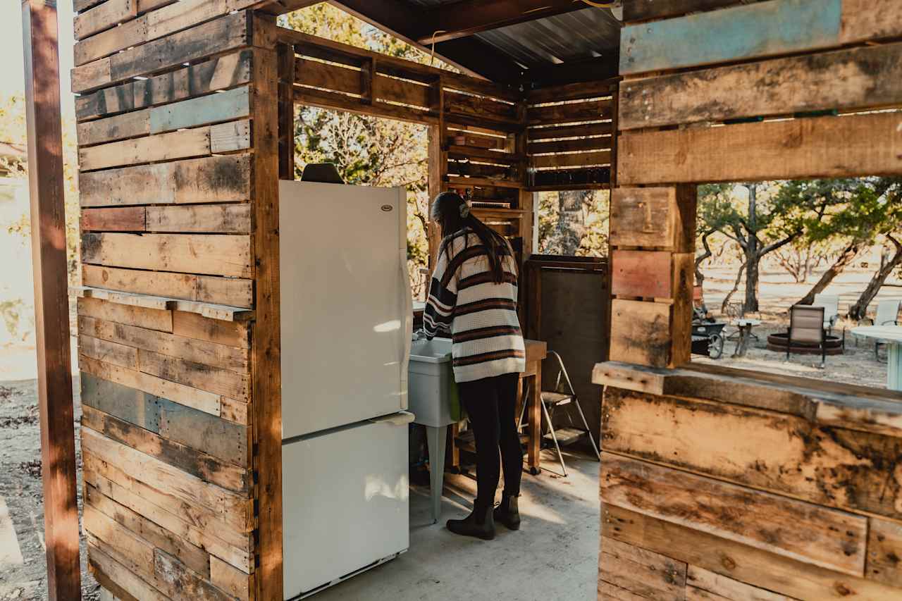 Outdoor kitchen