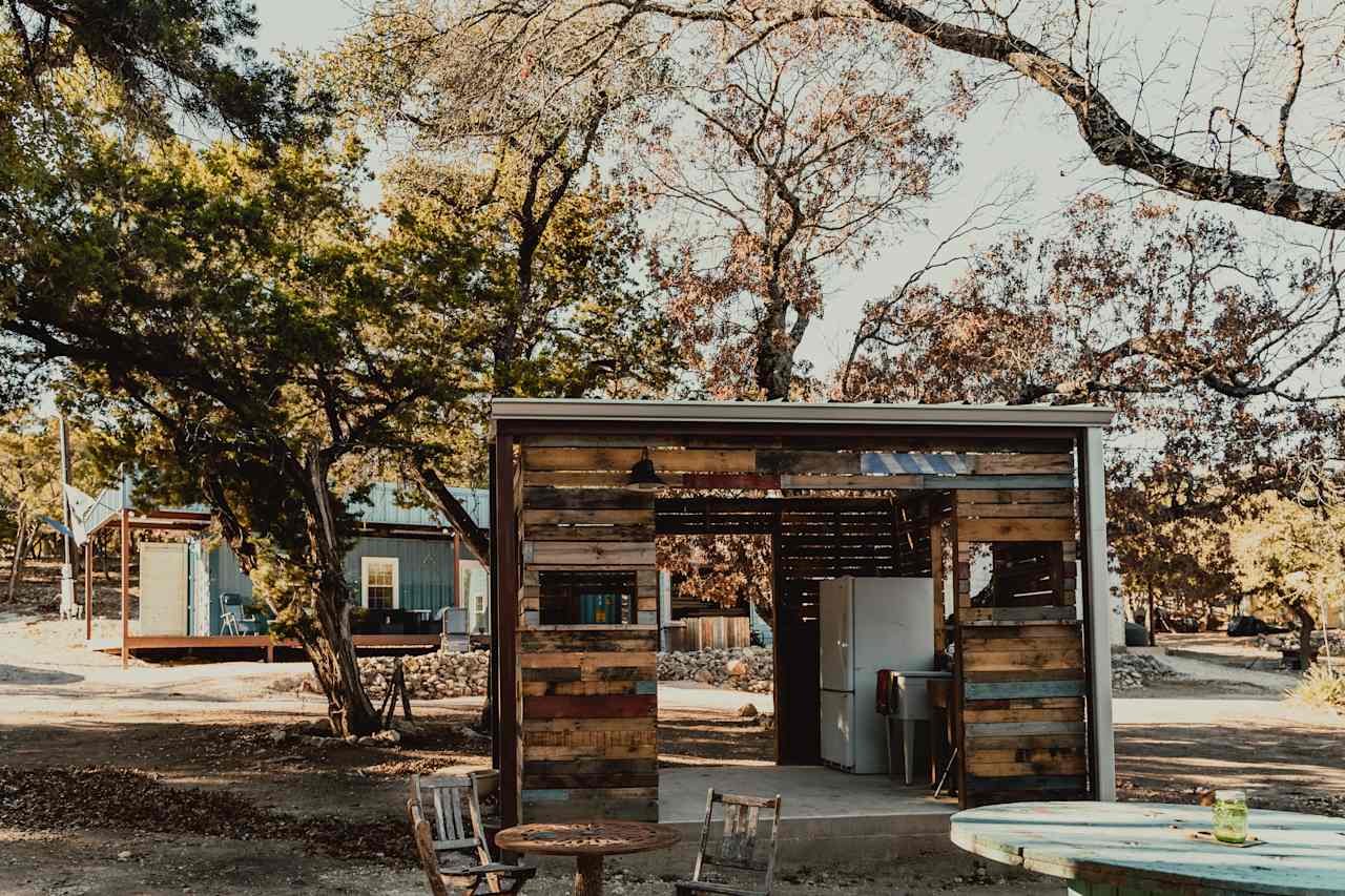 Outdoor kitchen