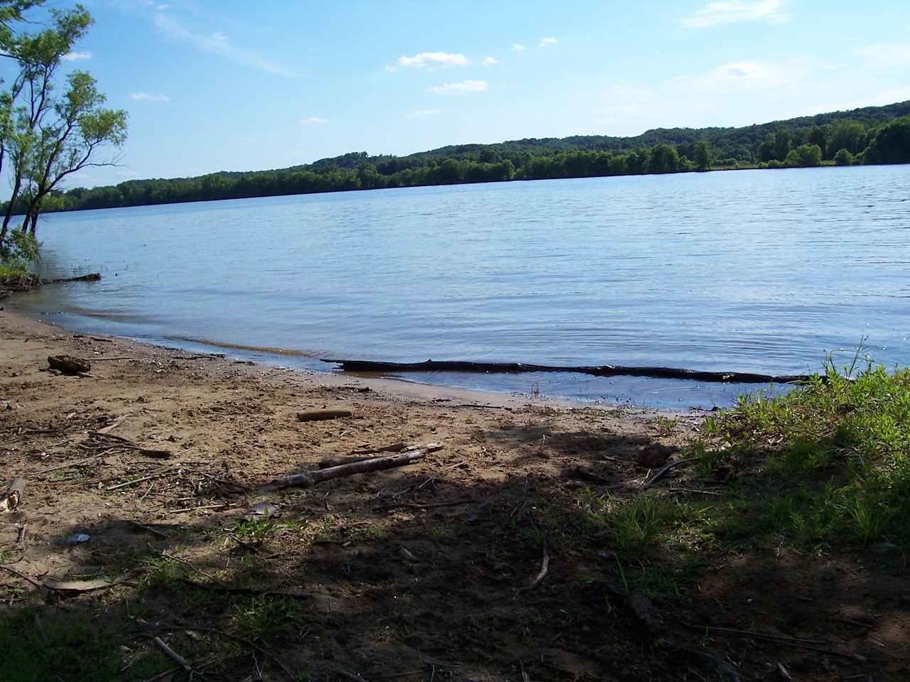 Swim beach on Tennessee river