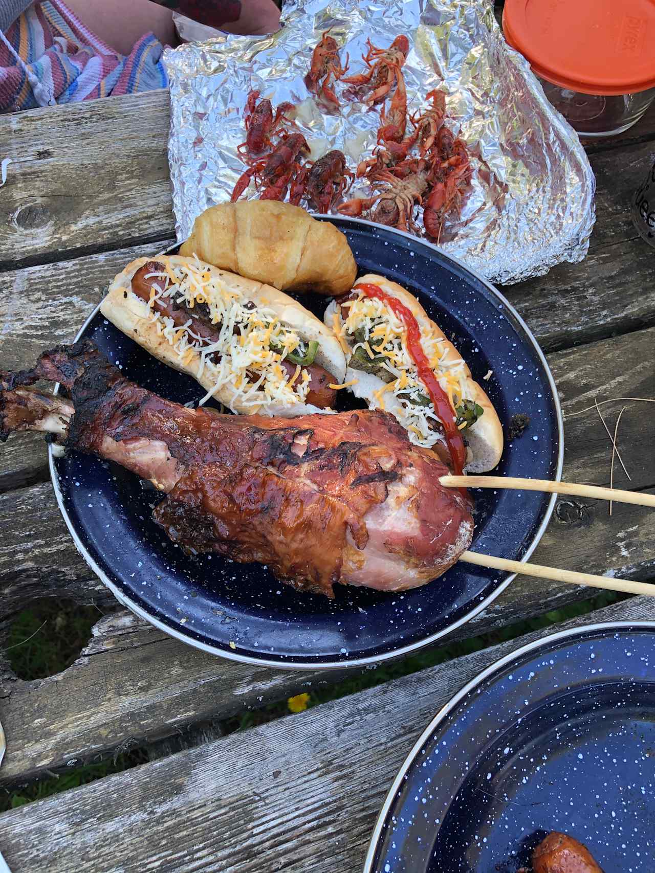 The dinner all cooked up. Meat from Oscar’s Smokehouse nearby and the crawfish.