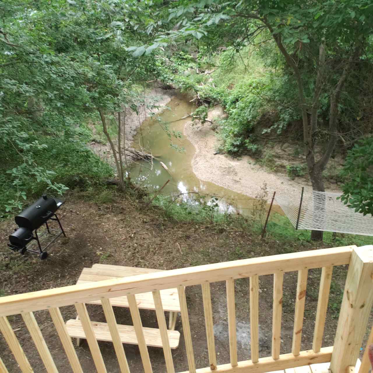 Treehouse on the Creek