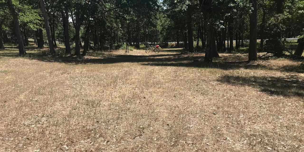 Parking anywhere here