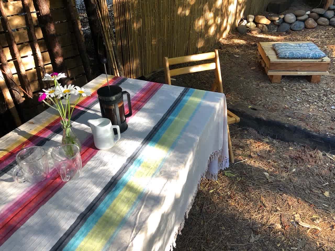 picnic table