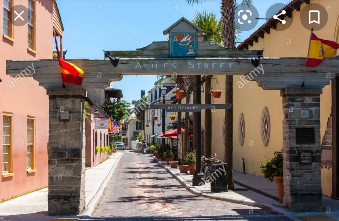 Historical St.Augustine - 20- 25min