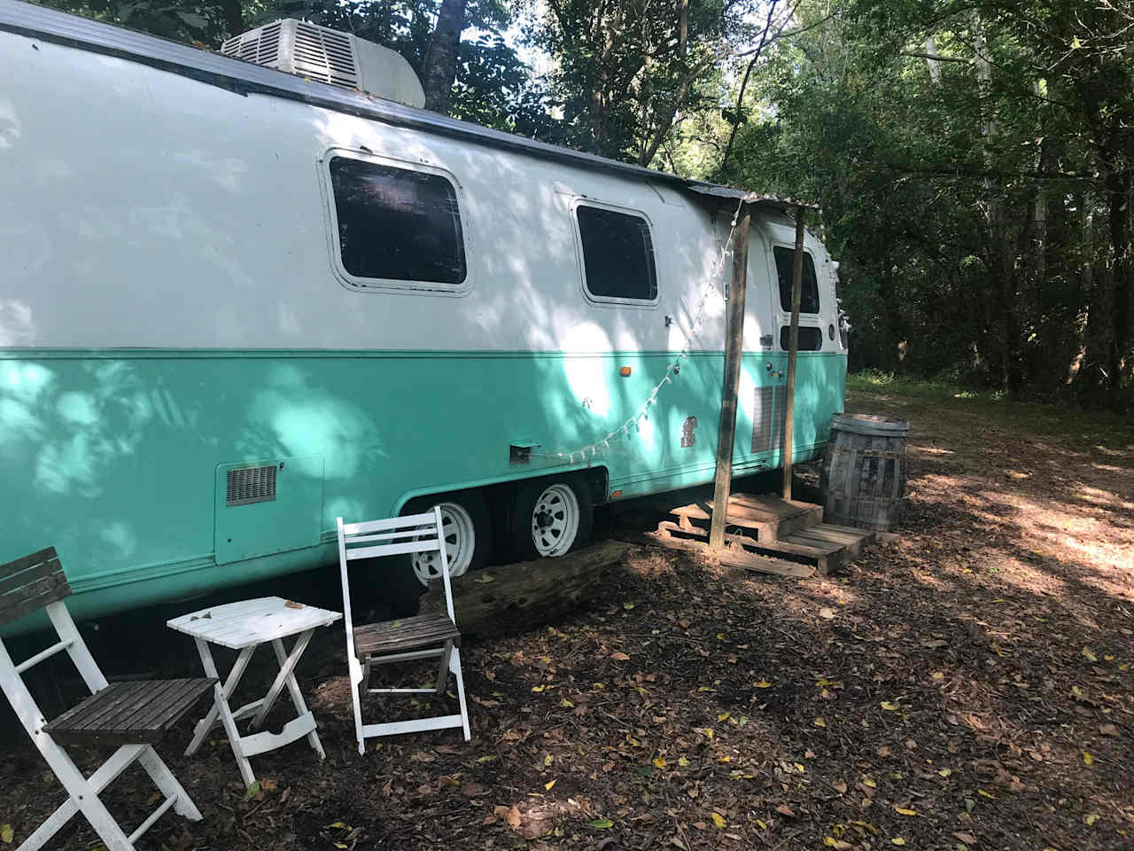 The Airstream. 32 feet long. Sleeps 3 max. Queen bed and a single daybed. 