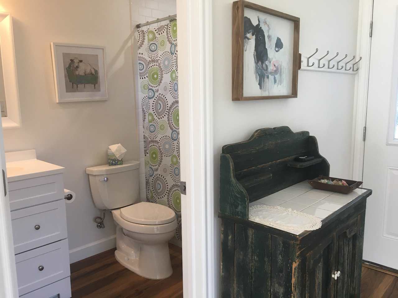 Full bath in the Barn
