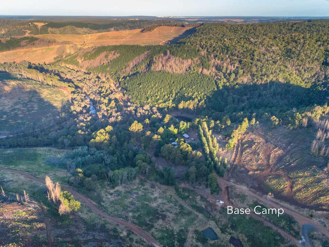 Aerial photo of Lewana showing location of Base Camp relative to the Blackwood River