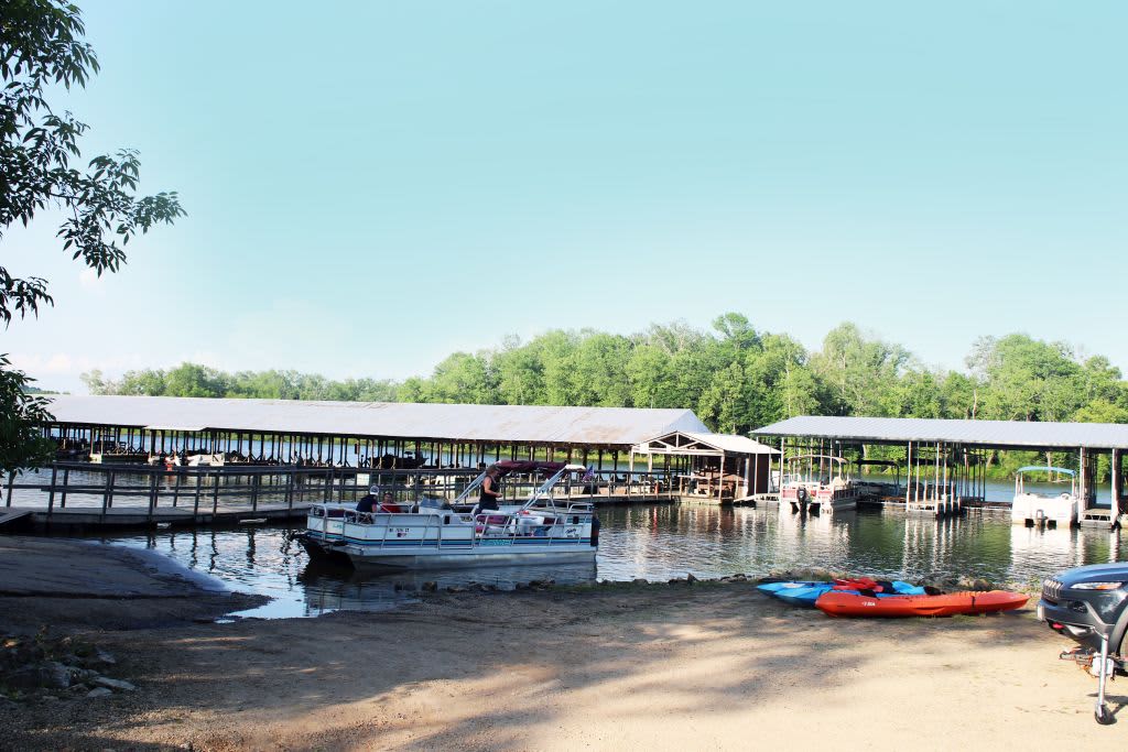 The Holliday Landing on the Lake