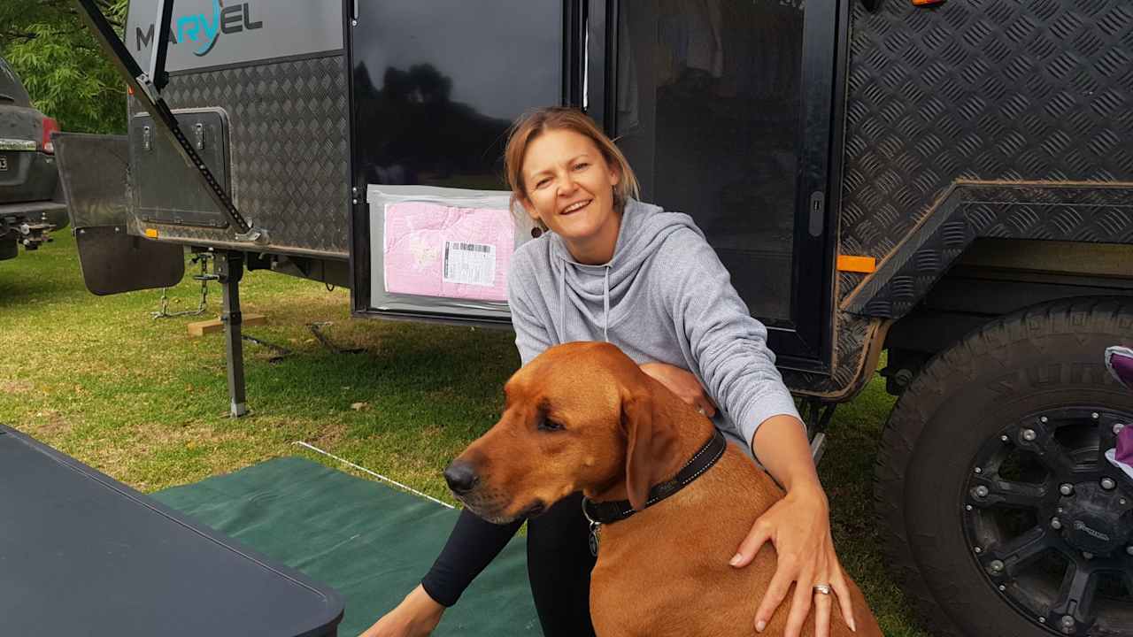 Finn checking in with Camper Cassie at the end of a busy day exploring Albany.