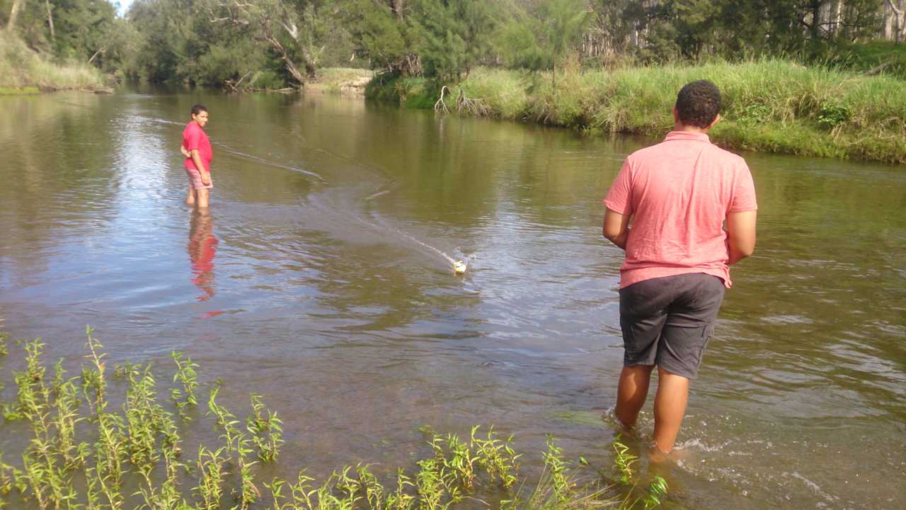 Bushland Hideaway on the River