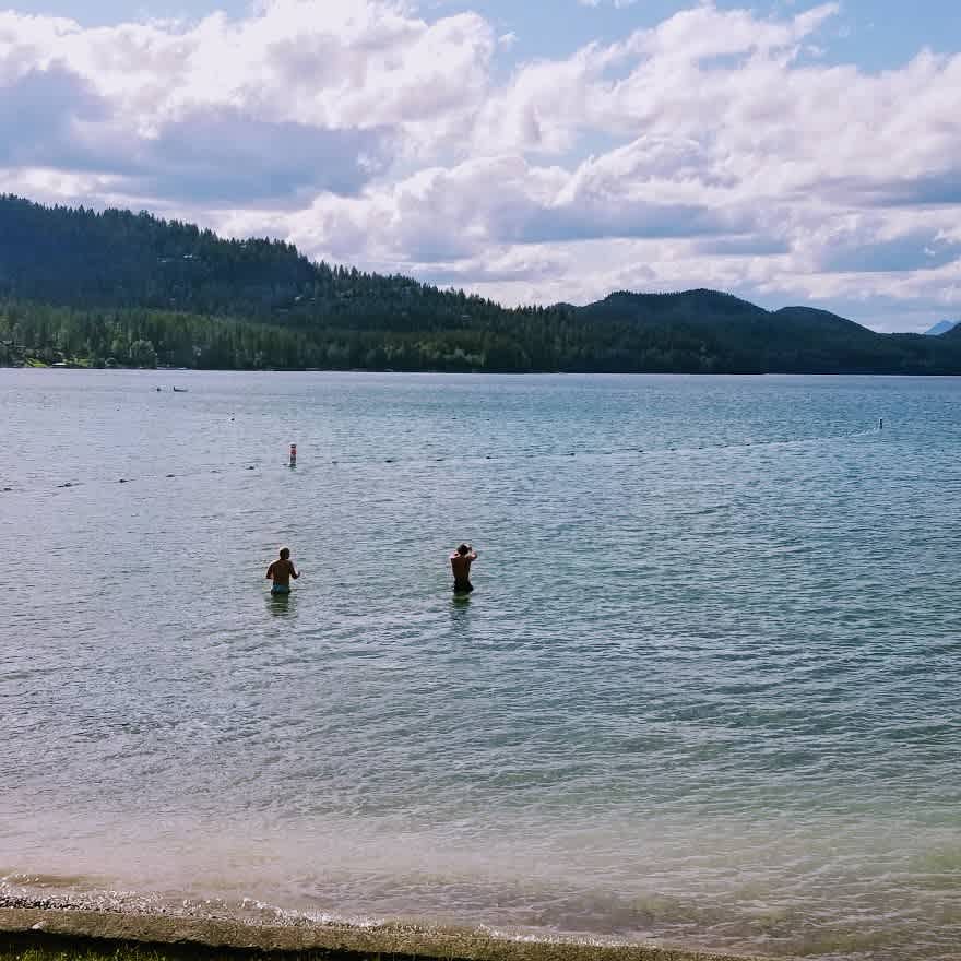 It's only 12 minutes to Whitefish Lake City Beach.