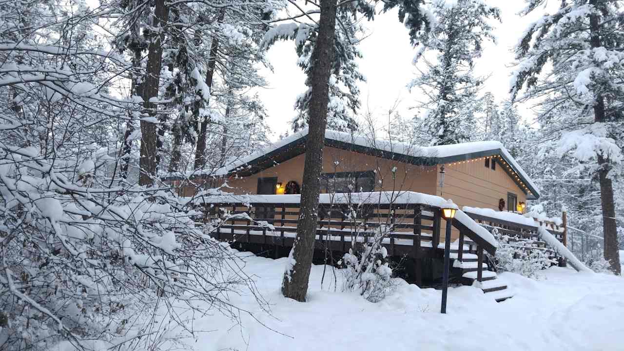 Main cabin in the winter